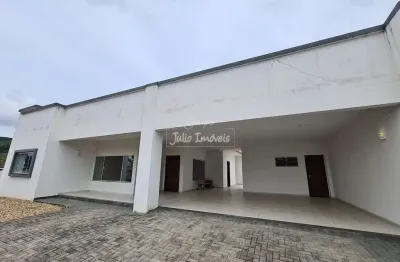 Casa com 3 quartos para alugar no Dom Joaquim, Brusque 