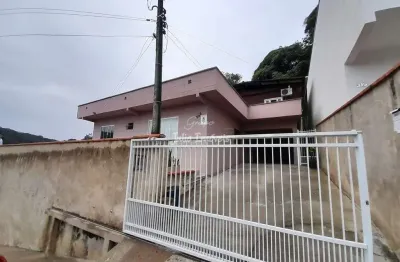 Casa com 4 quartos à venda no Cerâmica Reis, Brusque 