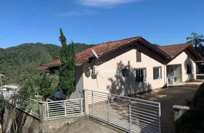 Casa com 5 quartos à venda no São Pedro, Brusque 