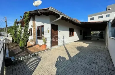 Casa com 3 quartos à venda no Dom Joaquim, Brusque 
