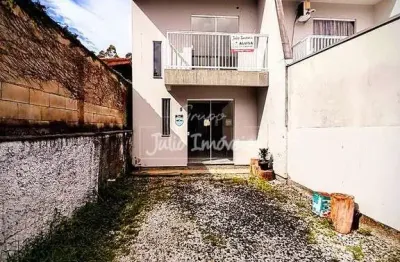 Casa com 2 quartos para alugar no Cedrinho, Brusque 