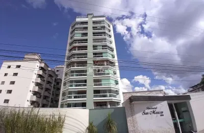 Apartamento com 3 quartos para alugar no Centro I, Brusque 