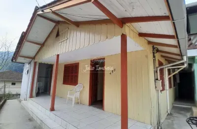 Casa com 2 quartos para alugar no São Pedro, Brusque 
