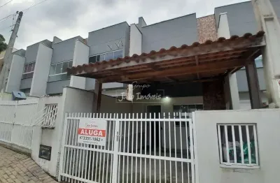 Casa com 2 quartos para alugar no Águas Claras, Brusque 