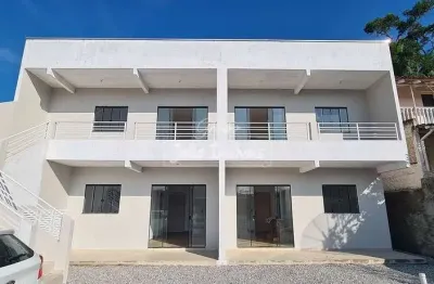 Apartamento com 2 quartos para alugar no Primeiro de Maio, Brusque 