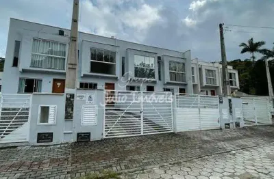 Casa com 2 quartos para alugar no Limeira Baixa, Brusque 