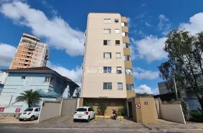 Apartamento com 3 quartos para alugar no Centro I, Brusque 