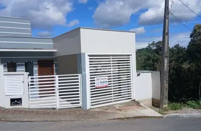 Casa com 4 quartos para alugar no Águas Claras, Brusque 