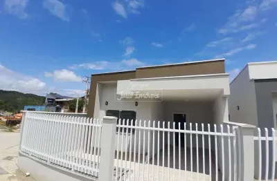 Casa com 3 quartos para alugar no Limeira Baixa, Brusque 