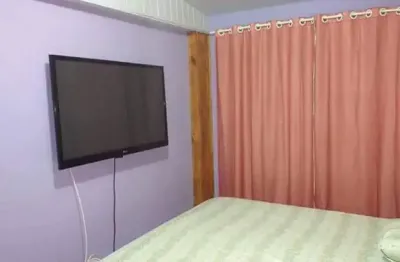 Casa em condomínio fechado com 1 quarto para alugar na Rua Virgílio Larginestra, 462, Parque Maria Teresa, Nova Friburgo