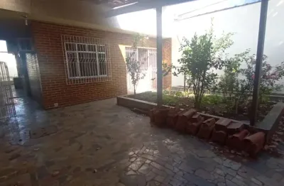 Casa com 4 quartos para alugar na Rua Itaicaba, 348, Curicica, Rio de Janeiro