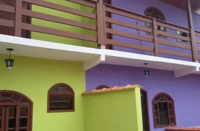 Casa em condomínio fechado com 2 quartos para alugar na Rua Virgílio Larginestra, 462, Parque Maria Teresa, Nova Friburgo