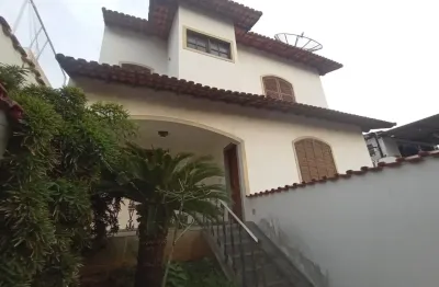 Casa 04 quartos suite e varanda, 408 m² curica jacarepaguá rj