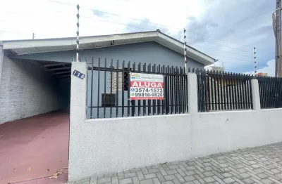 Casa para locação no jardim curitibano, próximo ao mercado nei
