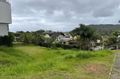 Terreno com 638m²  em Santo Antônio de Lisboa, Florianópolis.
