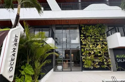 Praia do bessa - #joaopessoa #paraiba . flat pronto para rentabilizar, com ampla varanda, possibilitando o aumento e aproveitamento do espaço. de frente a praia!