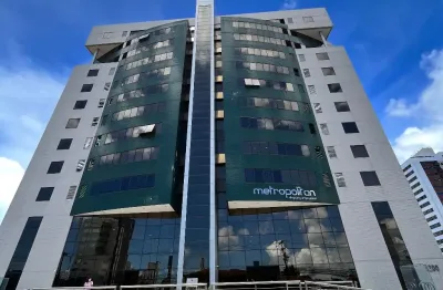 Expedicionários/torre - #joãopessoa #paraiba . sala comercial com 53m2, prontinha com recepção, sala de reuniões, copa e wc. segurança 24h, 3 elevadores e muito mais!