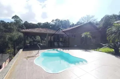 Casa à venda, 3 suítes - 383m² - jardim itatiaia - embu das artes/sp