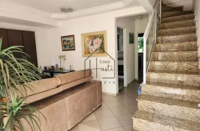 Casa no condomínio mirante dos ipês, em cotia, disponível pra venda.