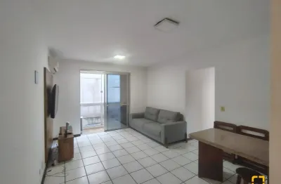 Apartamento a venda de  3 dormitórios com 2 vagas de garagem- bairro trindade - florianópolis sc
