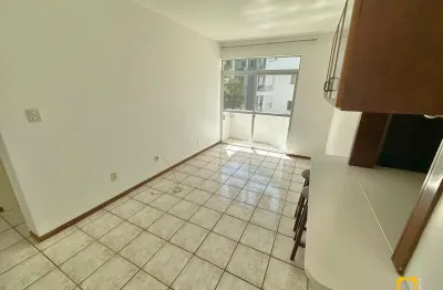 Apartamento á venda de 1 dormitório com garagem - bairro trindade - florianópolis sc
