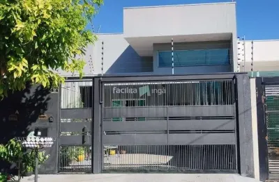 Casa com 3 quartos à venda no Jardim Monte Rei, Maringá 