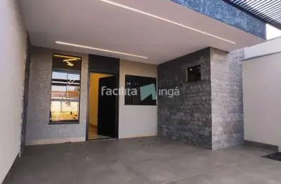 Casa com 3 quartos à venda no Conjunto Habitacional Requião, Maringá 