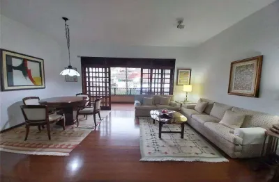 Excelente apartamento  a venda no bairro taumaturgo 4 quartos.