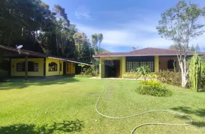 Casa de 2 quartos em vargem grande e casa de hóspede oportunidade!