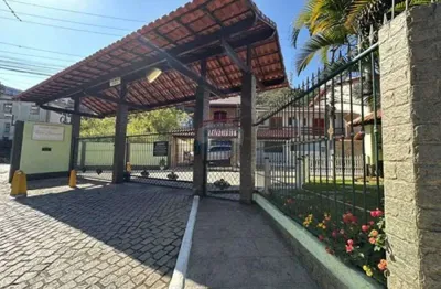 Casa com 4 quartos para alugar no Cascata Guarani, Teresópolis 