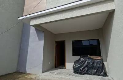 Triplex geminado com 3 dormitórios no centro de navegantes/sc