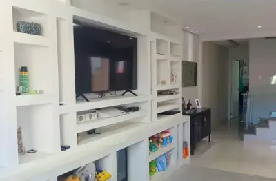 Casa estilo sobrado com 3 dormitórios, suíte, churrasqueira e 4 vagas no parque são domingos - conh