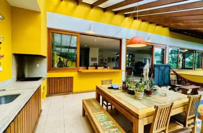 Casa com 4 dorms à venda, 3050 m² por r$ 2.180.000 - condomínio iolanda - taboão da serra/sp
