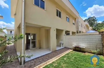 Casa com 3 dormitórios para alugar, 100 m² por R$ 3.827,63/mês - Rio Cotia - Cotia/SP