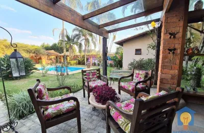 Casa em condomínio fechado com 5 quartos à venda na Rua Jacareí, 10, Parque Dom Henrique, Cotia