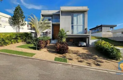 Casa à venda e locação no condomínio alphaville granja viana.