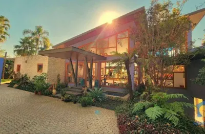 Casa à venda no condomínio parque silvino pereira - granja viana