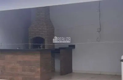 Casa a venda no bairro residencial  tancredo neves, em uberaba