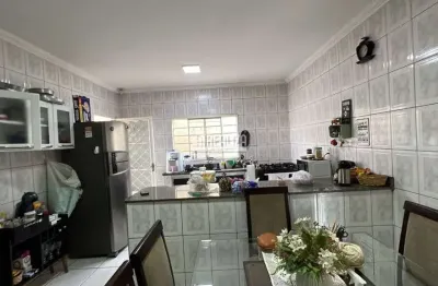 Casa a venda no jardim maracana, uberaba - 3 dormitorios, suite, 2 garagens