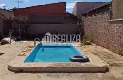 Casa com 3 quartos à venda no Fabrício, Uberaba 