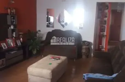 Apartamento de 3 dormitorios no condominio edificio asturia, no bairro boa vista, em uberaba - venda e locacao