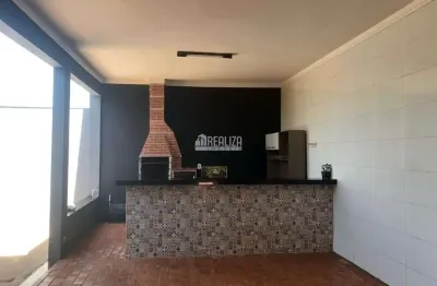 Casa a venda no bairro vila elza, em aramina: 3 dormitorios, suite, churrasqueira e garagem