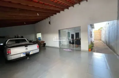 Casa com 3 quartos à venda no Parque dos Girassóis, Uberaba 