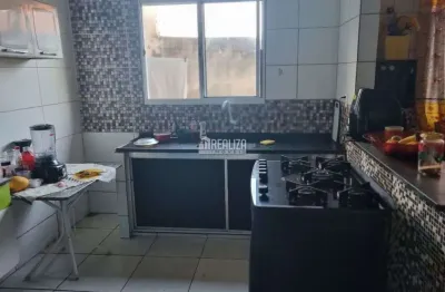Casas a venda no bairro beija-flor, uberaba - 3 dormitorios, garagem e varanda!