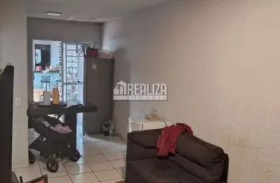 Casa a venda no condominio moradas uberaba, no bairro recreio dos bandeirantes