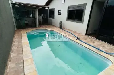 Casa com 3 quartos à venda no Conjunto Pontal, Uberaba 