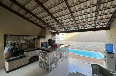 Casa com 3 quartos à venda no Parque das Laranjeiras II, Uberaba 