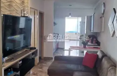 Casa com piscina e varanda gourmet no condominio moradas em uberaba