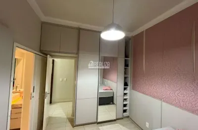 Luxuosa casa de alto padrao a venda no parque do mirante, uberaba