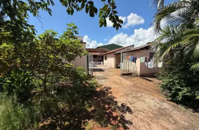 Casa com 5 quartos à venda no Santa Maria, Uberaba 